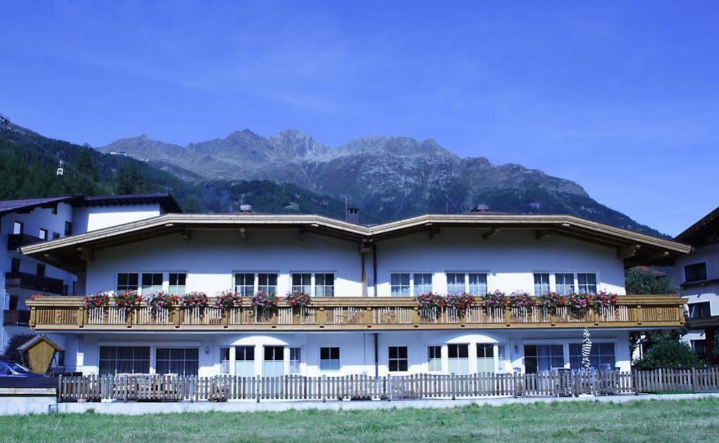 Gastehaus Europa Apartment Sölden Exterior foto